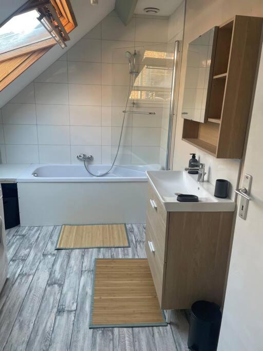 Maison A 2 Pas Du Centre Ville Péronne エクステリア 写真